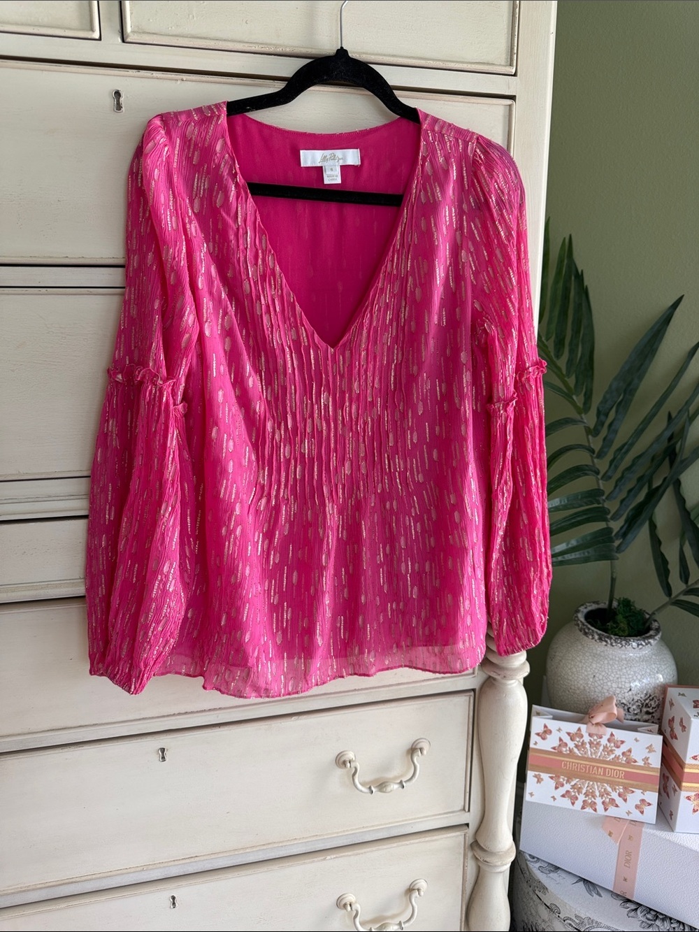 Lilly Pulitzer Hot Pink Metallic-Accent V-Neck Blouse size 8